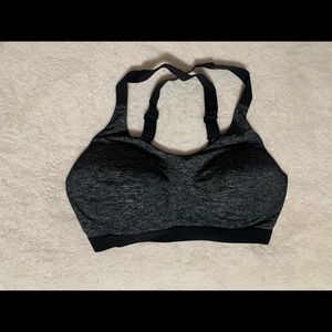Victorias Secret Sports Bra 32DD